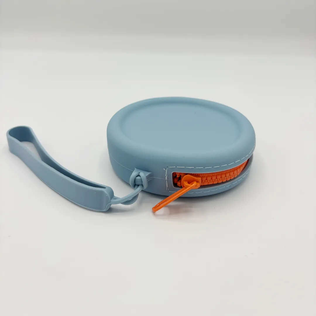 Silicone Zip-Up Dog Treat Purse with strap - Image 2